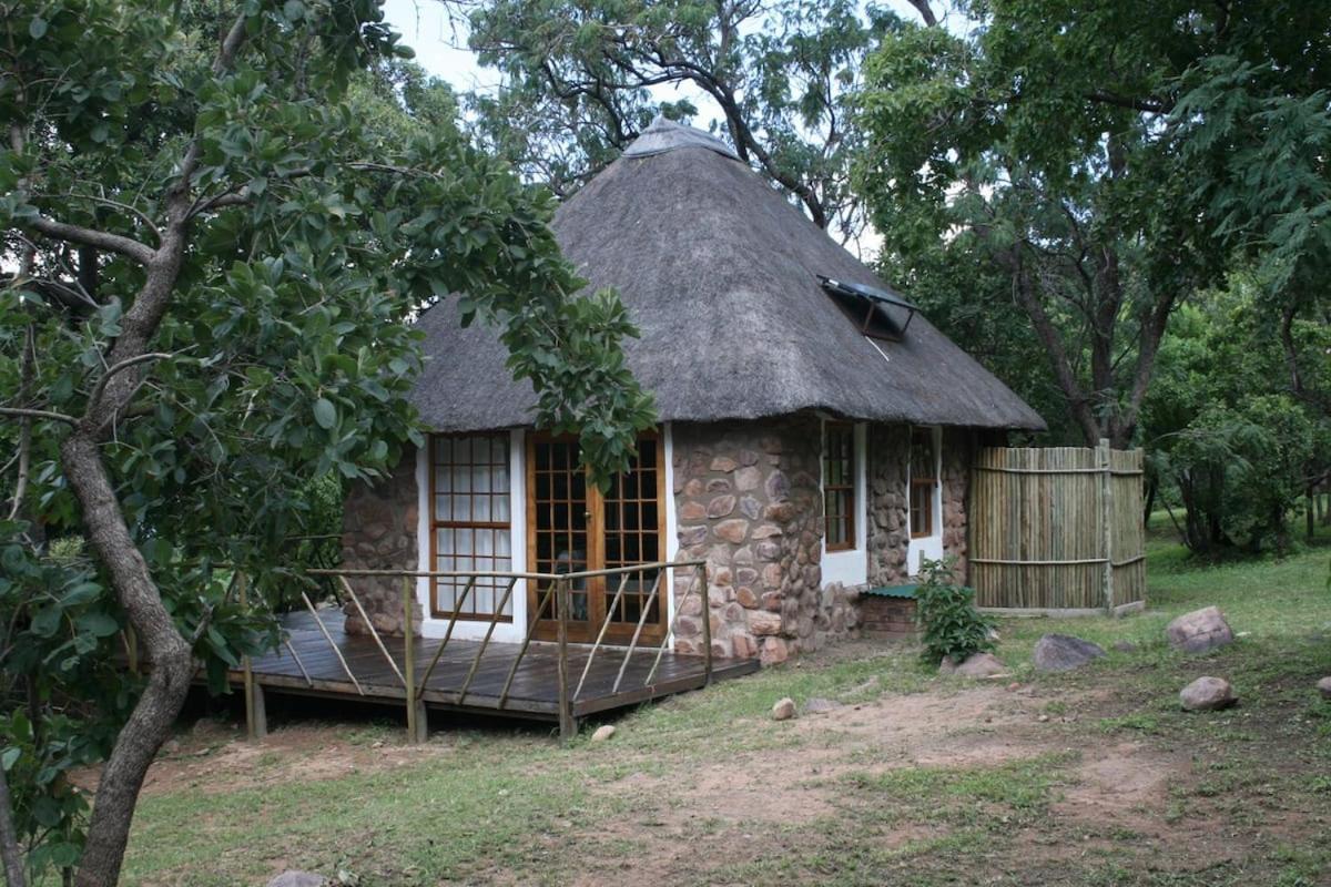 Villa Griffons Bush Camp à Thabazimbi Extérieur photo